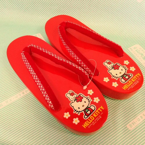【下駄】HELLO KITTY ハローキティの下駄 2色